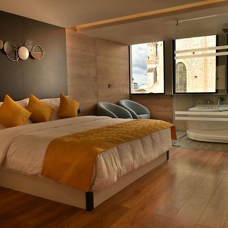 Hotel Vaway 昆卡 外观 照片