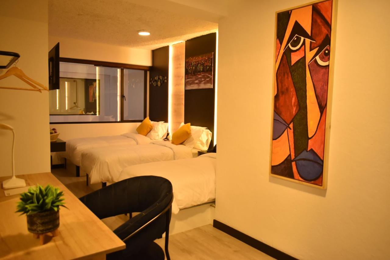 Hotel Vaway 昆卡 外观 照片