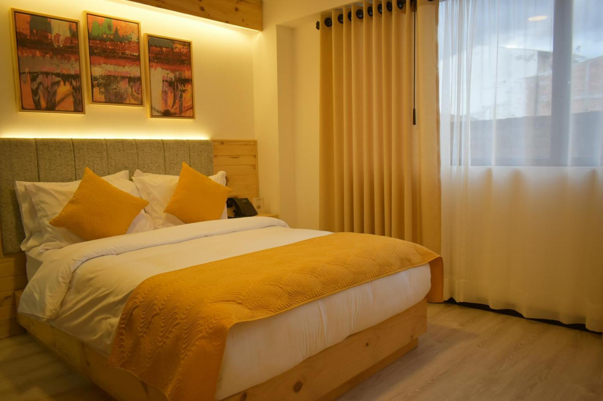 Hotel Vaway 昆卡 外观 照片