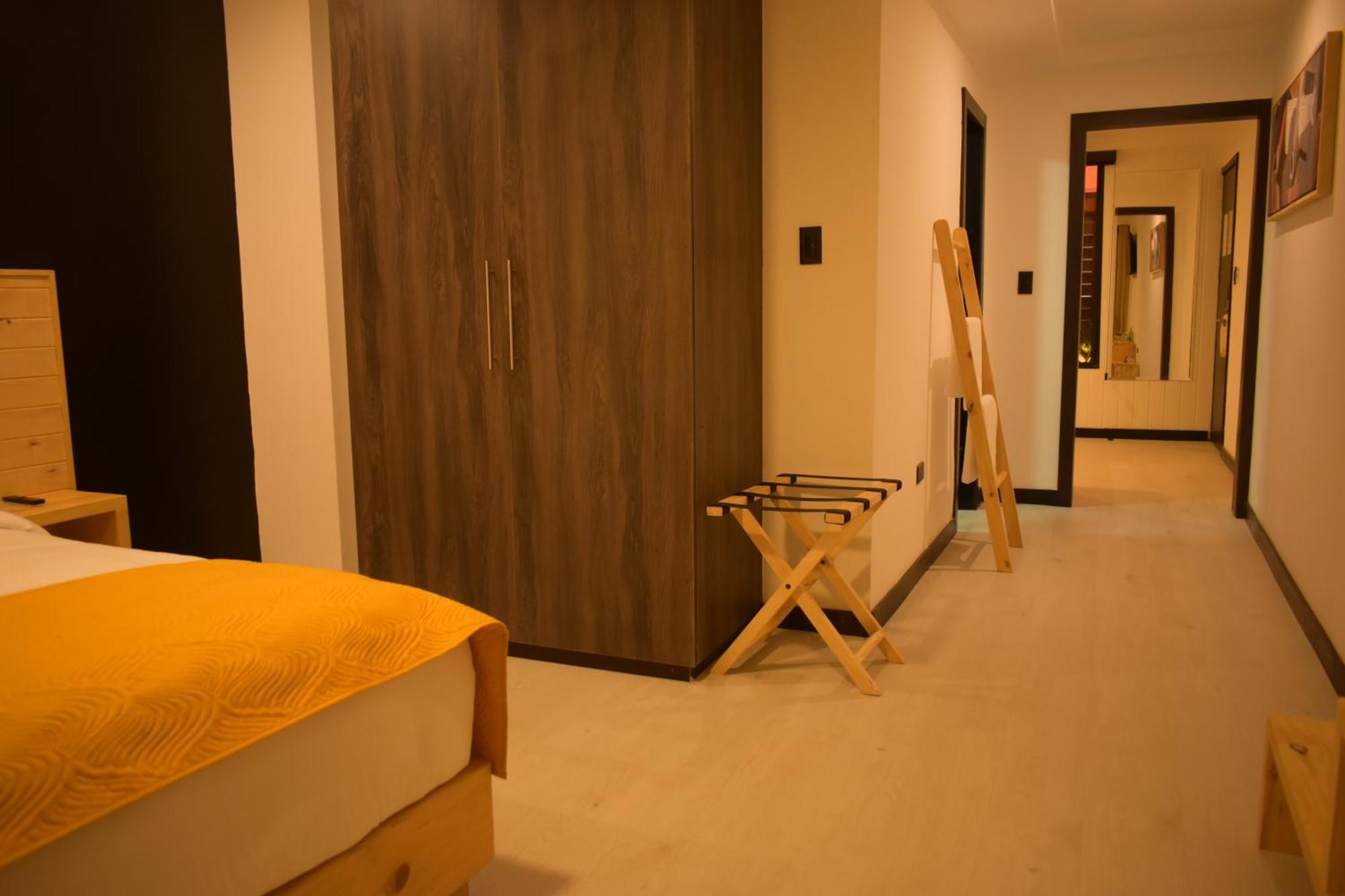 Hotel Vaway 昆卡 外观 照片